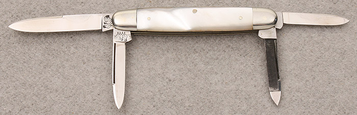 Hen & Rooster 3" 3 Blade Even End Mother-of-Pearl